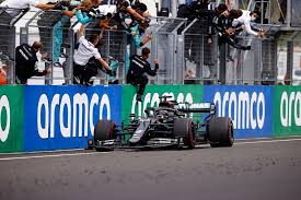 Title leader max verstappen has taken pole position for each of the past four races. F1 Hungarian Gp Hamilton Dominates In Wet Dry Race Verstappen Recovers To Second