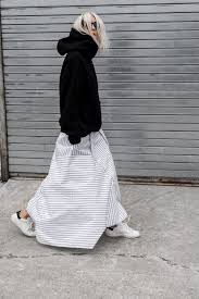Black And White Maxi Skirt Outfit Figtny Com Spring Line Up Full Flowy White Maxi Skirt White Golden Goose Sneakers Chunky Black Turtleneck Sweater Lo Fashion Street Style Fashion Outfits