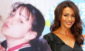 When we're not googling 'how to get michelle keegan curls', we're two years deep into an insta scroll of her best outfits. Michelle Keegan Pokes Fun At Snaps Taken Years Before Her Telly Fame Daily Mail Online