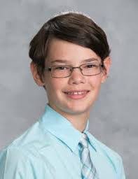 Eric Pendergraft's Instagram, Twitter & Facebook