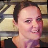 40+ "Julie Mott" profiles