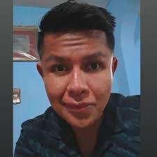 Gill Flores's Instagram, Twitter & Facebook