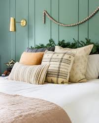 Hgtv shows how to choose a color you love for your small bedroom. My Favorite Sherwin Williams Paint Colors Anita Yokota