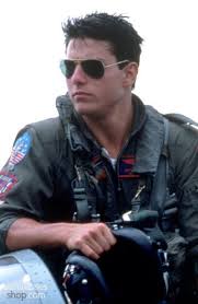 Tom cruise is no slacker when it comes to doing his own action movie stunts. Pin On Ray Ban