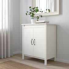 Sehr gut erhaltenes bett von ikea brusali. Brusali Schrank Mit Turen Weiss 80x93 Cm Alle Details Zum Produkt Ikea Deutschland