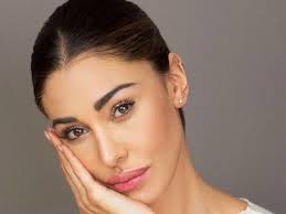 Belen Rodriguez, spunta il video della lite a Milano: “Te la rompo la testa”