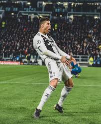 Pin De Franco Gonzalez Em Guardado Rapido Em 2020 Christiano Ronaldo Esportes Futebol Jogadores De Futebol