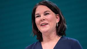 Born 15 december 1980) is a german politician. Germany The Greens Choose Annalena Baerbock As Chancellor Candidate Breaking Latest News
