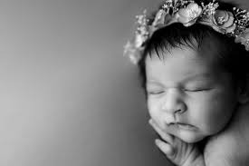 Fresno Luxury Maternity & Newborn Photographer