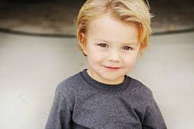 This Kid Has A Medium Length Hair This Is Probably One Of The Most Comfortable Toddler Boy Haircuts That Yo Toddler Haircuts Baby Boy Hairstyles Boys Haircuts