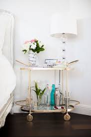 15 Bedside Table Shelfies To Copy For Yourself Decoracion Del Hogar Economica Decoracion De Unas Decorar Dormitorios