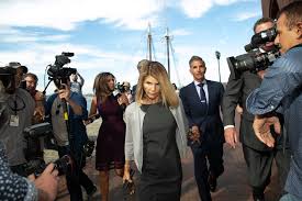 Attorney andrew lelling agreed to the terms of the plea, outlining giannulli's expanded role in the scandal compared to the fuller house actress in his. Lori Loughlin And Mossimo Giannulli To Plead Guilty In College Admissions Scandal The New York Times
