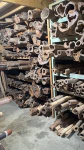 A look into the inner world of making amazing Heartland didgeridoos. What’s  happening today ?