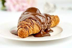 classic butter croissant