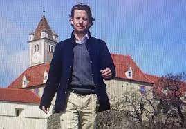 Legătura neștiută dintre klaus iohannis și prințul care a împușcat în covasna cel mai mare urs din europa. Rdlx7jrz1kh9tm