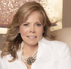 PILAR GUZMÁN LIZARAZO, NUEVA ASESORA EN PROTOCOLO DE LA GOBERNACIÓN DE  MAGDALENA