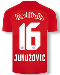 Offizielle seite des österreichischen serienmeisters #wirsindsalzburg offiziell: New Red Bull Salzburg Kit 2020 21 Rbs Switch From Stripes To Half Half Design For Home Shirt Football Kit News