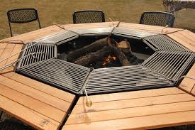 You will surely like this diy barbecue grill table! Social Grilling Communal Bbq Table Lets Everybody Cook Their Own Food Designs Ideas On Dornob