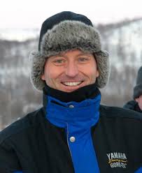 Da vil vi på La-Sa Båt og Motor få gratulere vår store høvding