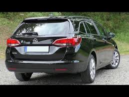 Opel'in türkiye'de en çok tutulan sedan modeli olarak piyasada satışa sunmaya devam ettiği araçlardan biri olan astra sedan otomobil binek araç segmentinde alab. 2021 Opel Astra Sports Tourer 1 5 Diesel 122 Ps Test Drive Youtube