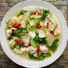 Tidak perlu bingung, kamu masih bisa menyajikan menu nikmat seperti tumis sawi putih jamur. Bumbu Tumis Sawi Putih Kami