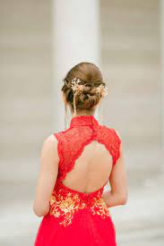 Blossom Chinese Wedding Hairpin In 2021 Chinese Wedding Chinese Bridal Dress Wedding Cheongsam