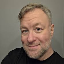 Where to find a barber in Wareham or Plymouth that does hot towels for the  face?