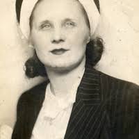 PDF) Core capabilities and core rigidities: A paradox in managing new  product development