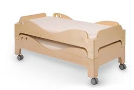 Das bett ist für kinder ein ganz besonderer ort: Batz Stapelbett Bett Kinderbett Stapelbar 1 Kg Haribo Precogs