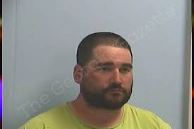 Michael Newvine's Instagram, Twitter & Facebook