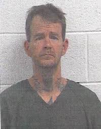 Chief: Man fatally stabs girlfriend