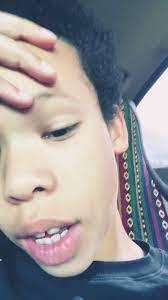 Julia Minor's Instagram, Twitter & Facebook