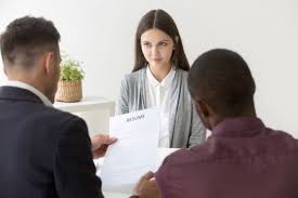 Banyak dari kita yang masih bingung tentang sebenarnya apa sih bedanya interview dengan hrd dan user. 5 Jenis Pertanyaan Yang Boleh Kita Tanyakan Ke Hrd Saat Interview