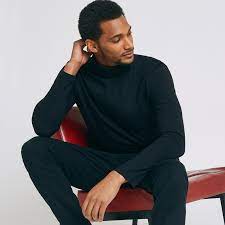 Maybe you would like to learn more about one of these? Tee Shirt Col Roule Uni Noir Jules