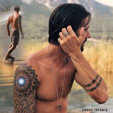 Mandala Celebrities Male Tattoos Tatto