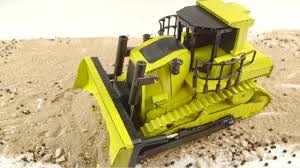 Amazing Cardboard Bulldozer How To Make A Remote Control Bulldozer 3d Printing Diy Remote Control 3d Toys