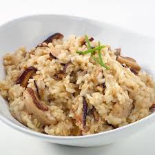 Risotto Aux Champignons Et Fromage Recettes D Ici Recipe Risotto Recipe Master Recipes
