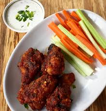 In a large bowl, combine butter and seasoning. Hot Italian Chicken Wings Due Cellucci