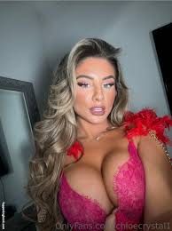 Chloe Streatfield  chloecrystal1 Nude, OnlyFans Leaks, The Fappening -  Photo 4627095 - FappeningBook