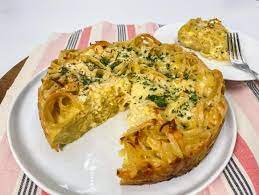 Fettuccine Alfredo Pie Recipe In 2021 Food Network Recipes Fettuccine Alfredo Fettuccine
