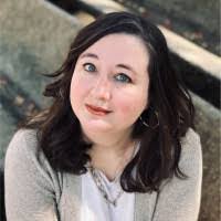 Holly Blanchard's Instagram, Twitter & Facebook