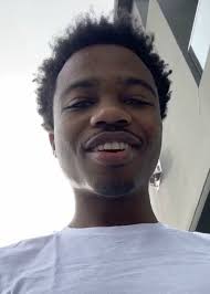 Roddy ricch aka lil bird is a compton rapper on the rise and making a lot of buzz on the los angeles and eastcoast scene. Roddy Ricch Height Weight Age Body Statistics Man Crush Everyday American Rappers Black Girl Magic Art