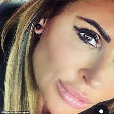 Highlights from tiger woods' final round of the 2019 masters. Jana Kramer Apologizes To Tiger Woods Ex Mistress Rachel Uchitel For Hating Her Before Meeting Daily Mail Online