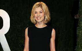 Rosamund Pike To Star In Gone Girl Movie Adaptation Images Of Bob Hairstyles Bob Hairstyles Short Bob Hairstyles