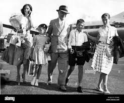 The Chaplin family: wife Oona, children, Josephine, Michael Geraldine, 1957  Stock Photo - Alamy