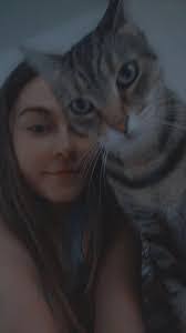 Aurora Moody's Instagram, Twitter & Facebook