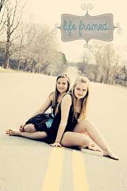 Bff Photoshoot Ideas Google Search Bff Photoshoot Friend Photoshoot Best Friend Photography