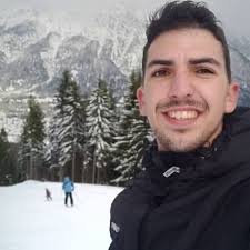 Biex Tgħix L-Avventuri U Tivjaġġa M'Għandekx Bżonn Ħafna Flus”