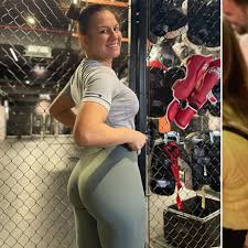 OnlyFans star kicked out of MMA gym after complaints from fighters wives -  The Mirror