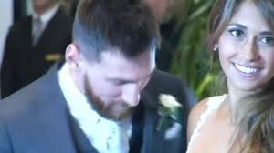 Entdecke rezepte, einrichtungsideen, stilinterpretationen und andere ideen zum ausprobieren. Lionel Messi Heiratet Seine Jugendliebe In Argentinien Berliner Morgenpost
